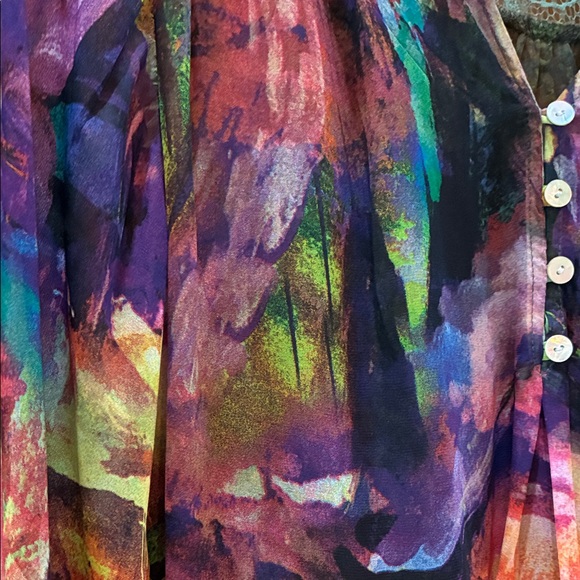 Colorful Abstract Blouse - Picture 3 of 5